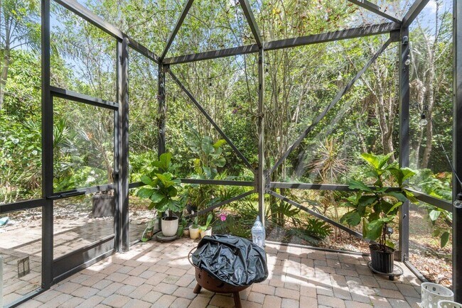 Building Photo - 4707 Cadiz Cir