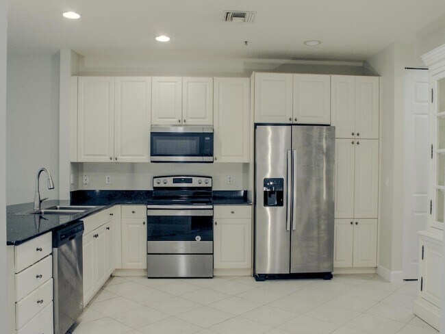 Building Photo - 124 Jesup Ln