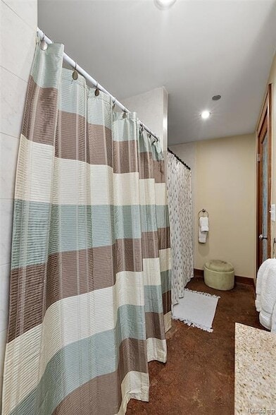 Building Photo - 78 Watson St