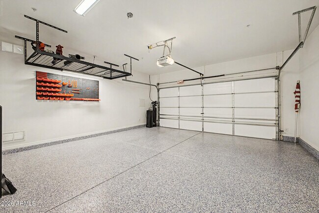 Building Photo - 7103 W Lone Tree Trail