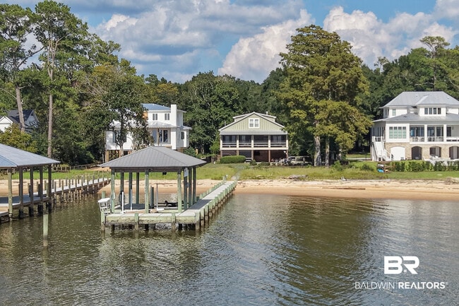 Building Photo - 24167 Bayshore Dr