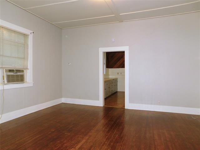 Building Photo - 203 Sawyer Ave