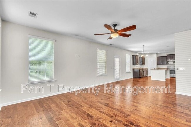 Building Photo - 356 Casey Dr