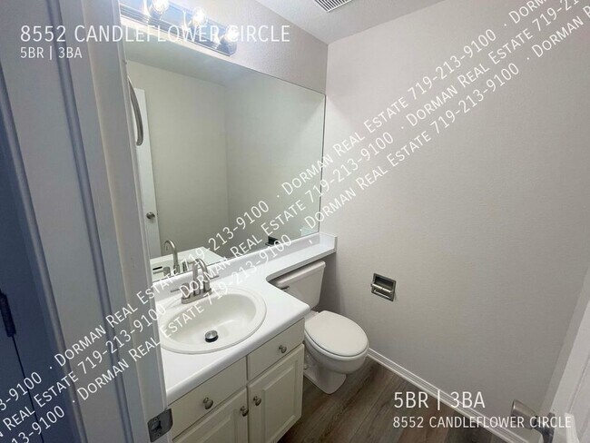 Building Photo - 8552 Candleflower Cir