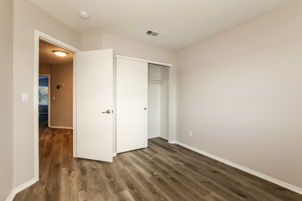 Building Photo - 17461 N 14th St