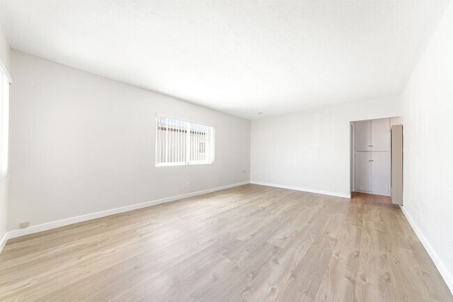 Building Photo - 2222 248th St