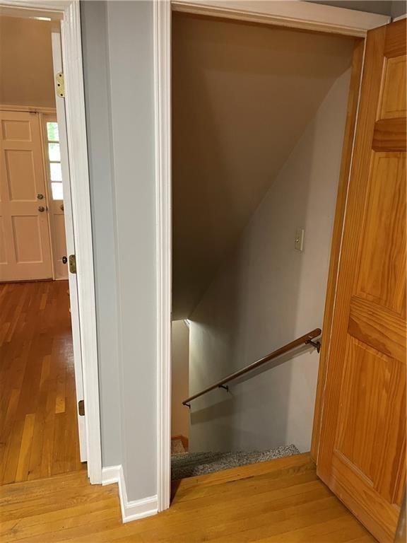 Building Photo - 682 E Morningside Dr NE