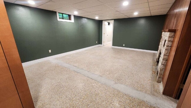 Building Photo - Spacious 4-Bedroom Home with Bonus Room, 3-Season Porch & Private Backyard