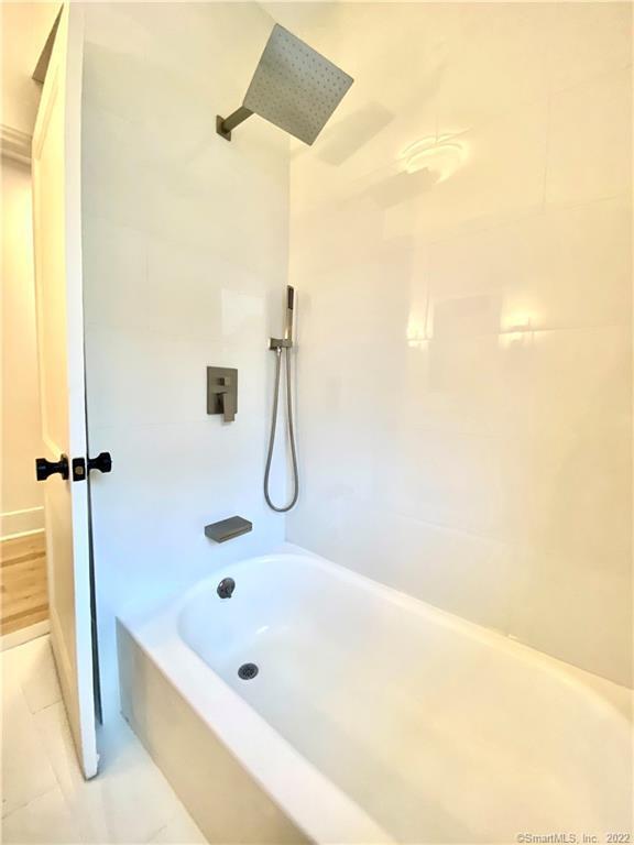 Building Photo - 25 Beecher Pl