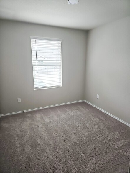 Building Photo - 7239 Converse Ridge Ln