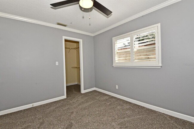 Building Photo - 2717 Scarlet Rd