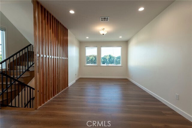 Building Photo - 5922 Encinita Ave