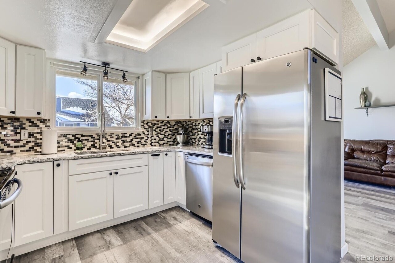 Building Photo - 4636 S Buckley Way