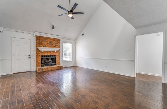Building Photo - 8483 Timber Creek Dr