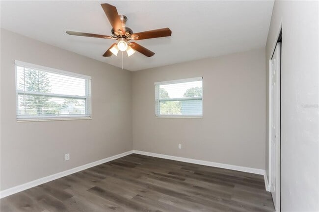 Building Photo - 8464 Hollyhock Ave