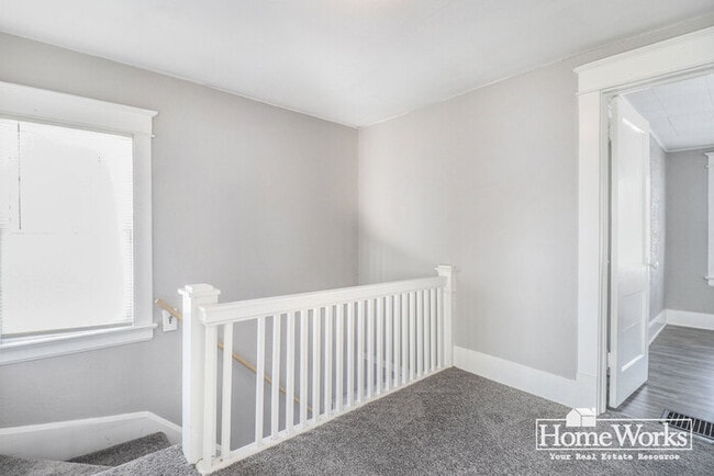 Building Photo - Charming 3-Bedroom Home with Updated Features and