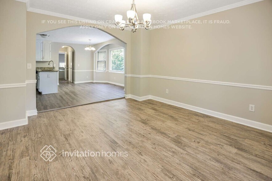 Building Photo - 17 Henley Cir