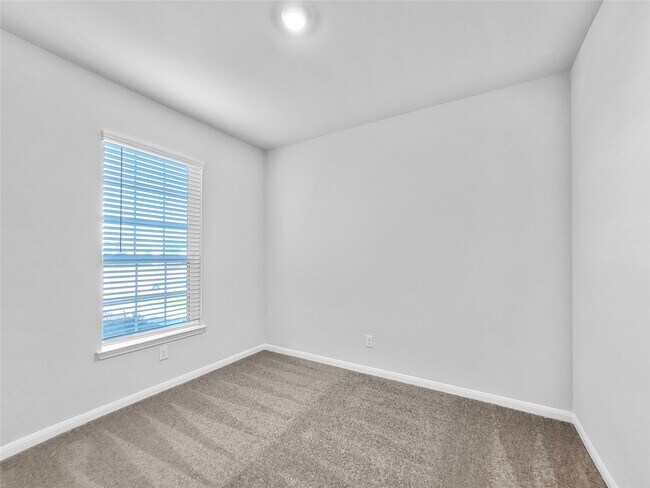 Building Photo - 8942 Ice Quartz Dr