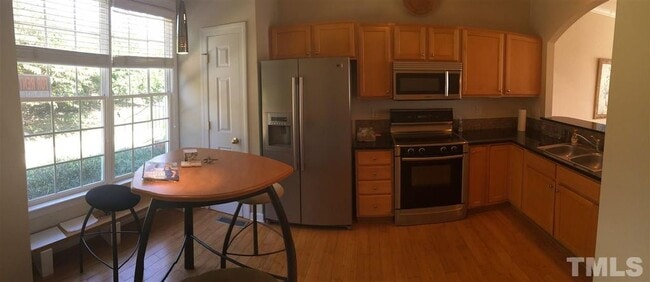 Building Photo - 615 Copperline Dr