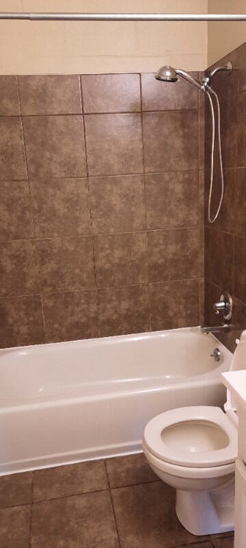 Building Photo - 4924 Cabrillo Way