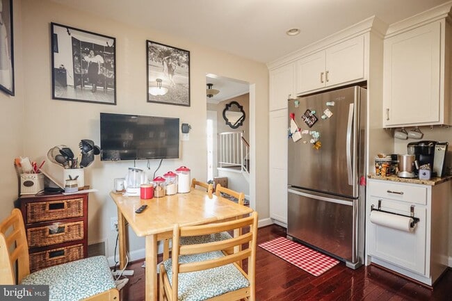 Building Photo - 7857 Parthian Ct
