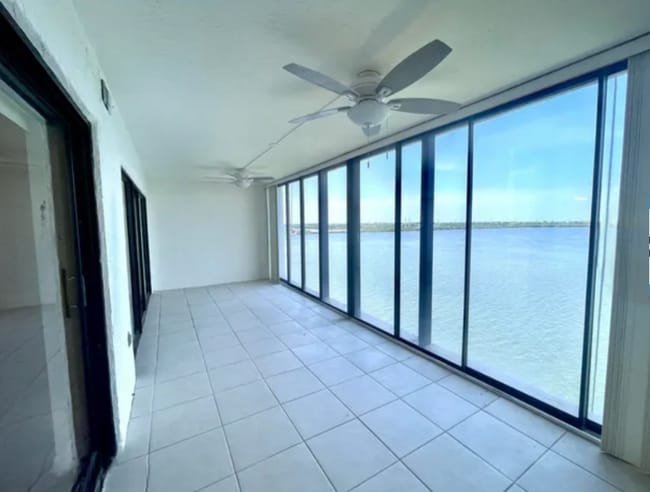 Building Photo - 250 S Sykes Creek Pkwy