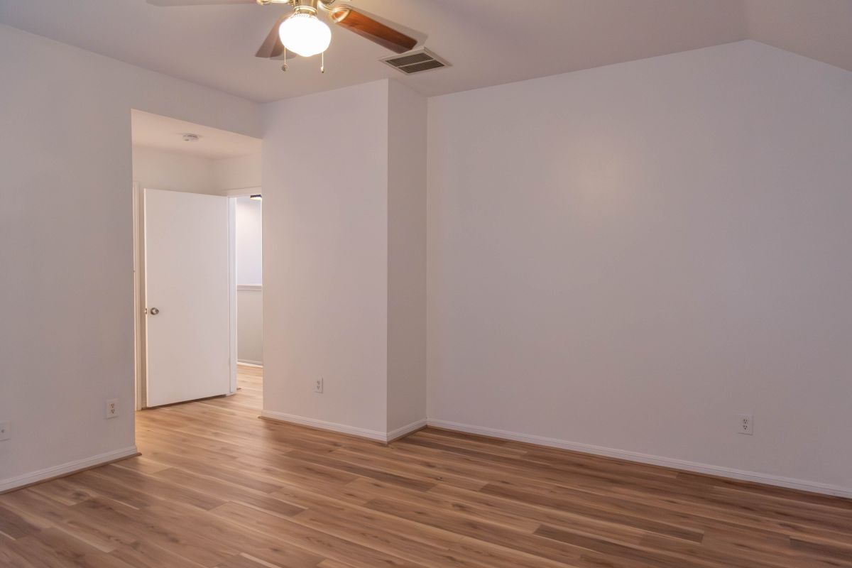 Building Photo - 2309 Loquat Ln