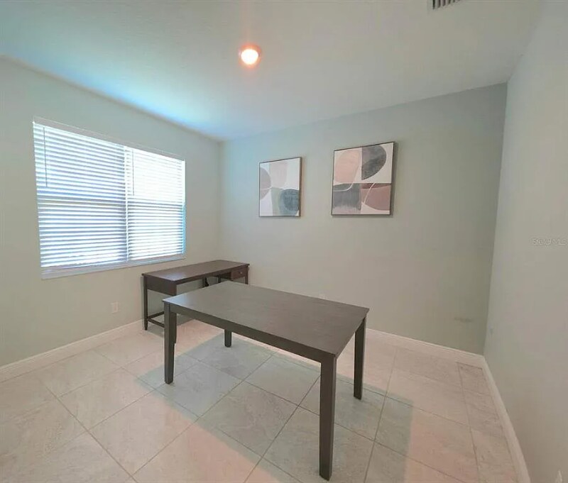 Building Photo - 5827 Inspiration Terrace