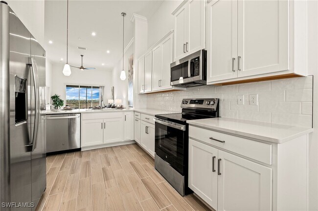 Primary Photo - 11801 Venetian Lagoon Dr