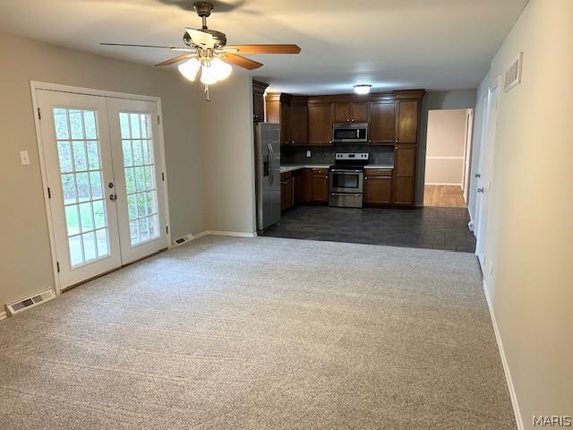 Building Photo - 724 Clarence Dr