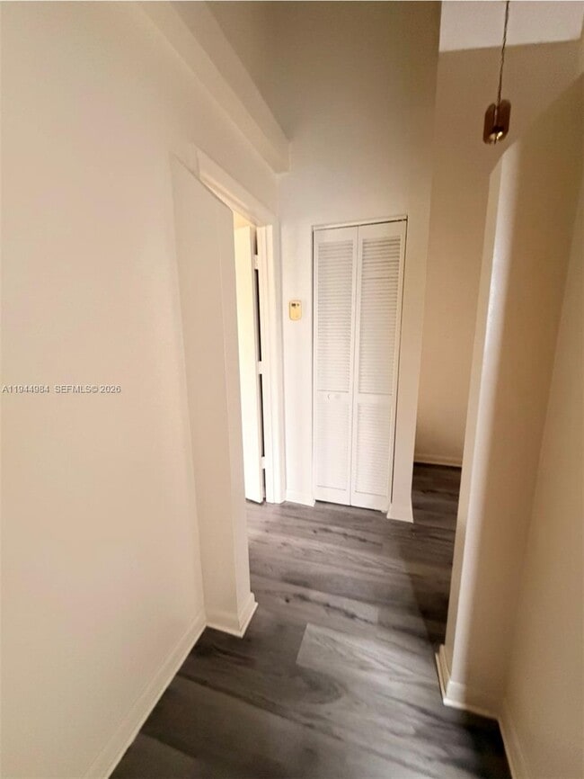 Building Photo - 13785 Bottlebrush Ct