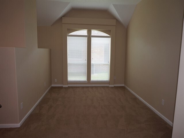 Building Photo - 24230 Pine Canyon Falls Cir