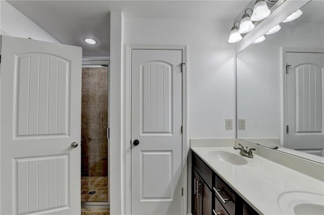 Building Photo - 1159 Laurel Valley Ct.