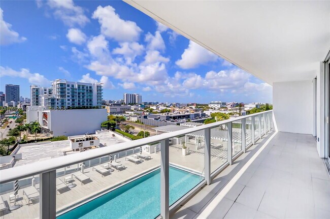 Building Photo - 4250 Biscayne Blvd