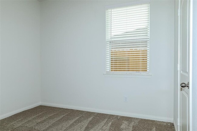 Building Photo - 26857 Steinbeck Dr