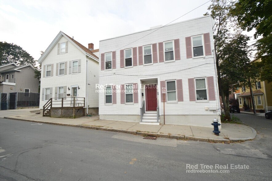 Building Photo - 10 Leverett St