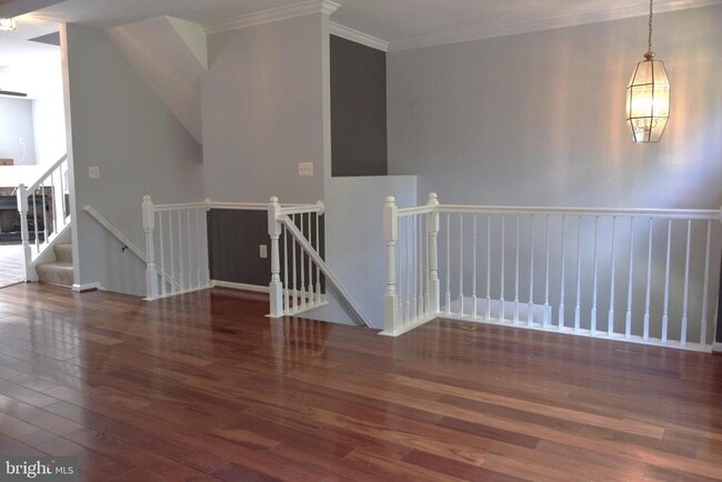 Building Photo - 8819 Blue Royale Ln