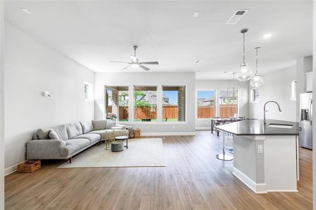 Building Photo - 2229 Preston Bend St