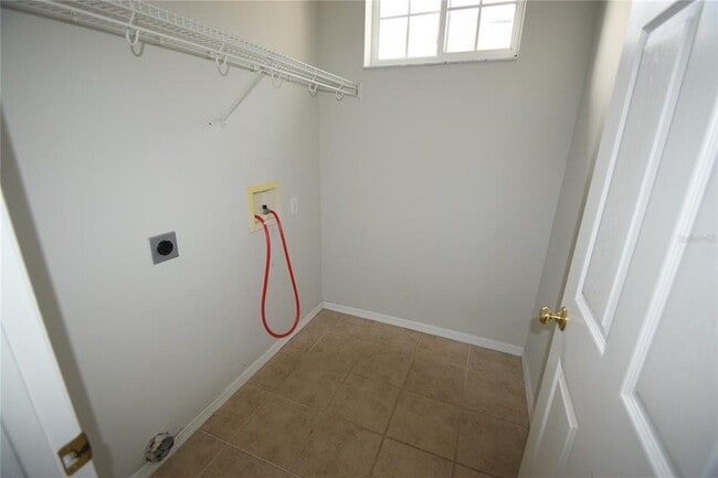Building Photo - 534 Grasslands Village Cir