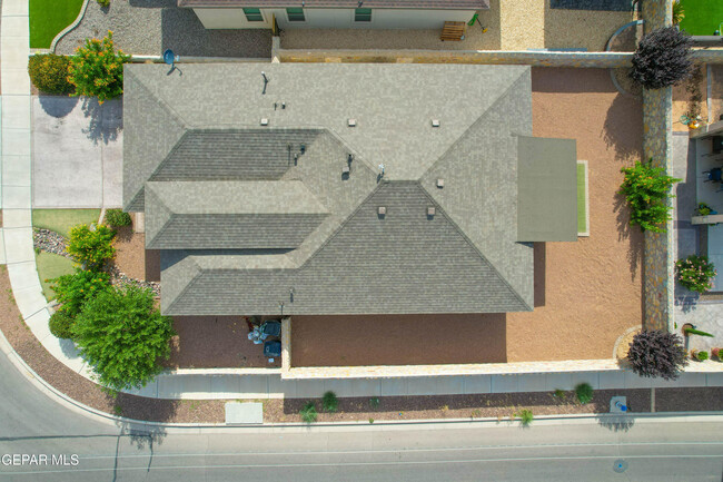 Building Photo - 14700 Harry Flournoy Ave