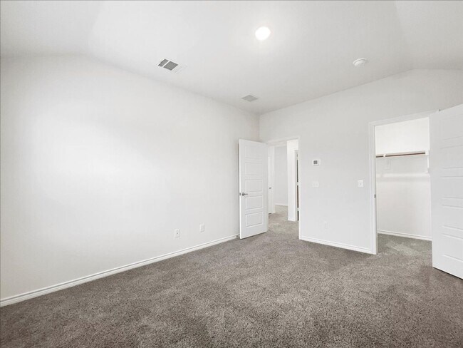 Building Photo - PRICE REDUCTION. 4-bed 2.5-bath 2714 sqft house located in DR Horton's Millstone subdivision