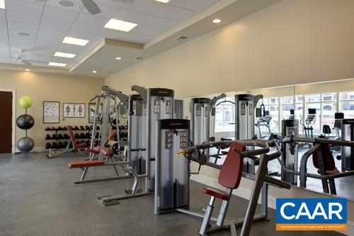 Building Photo - 2240 Reserve Cir