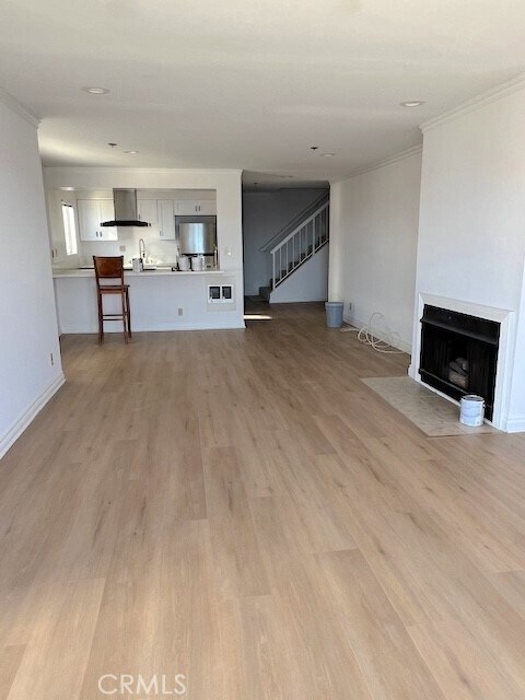 Building Photo - 535 Esplanade