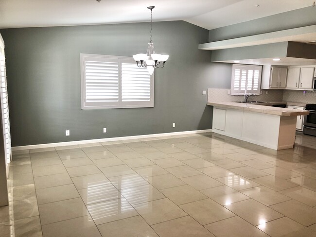 Building Photo - 68180 Calle Azteca