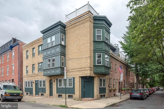 Building Photo - 2061 Kater St