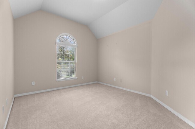 Building Photo - 9610 Champions Cove Dr