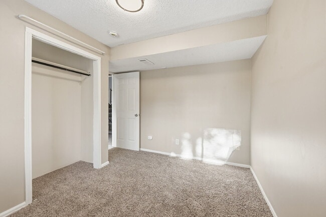 Building Photo - 2,595.95-  3 Bed, 1.5 Bath Home In Longmont with Great Backyard and In Unit Laundry!