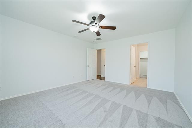 Building Photo - 122 Feverbush Dr