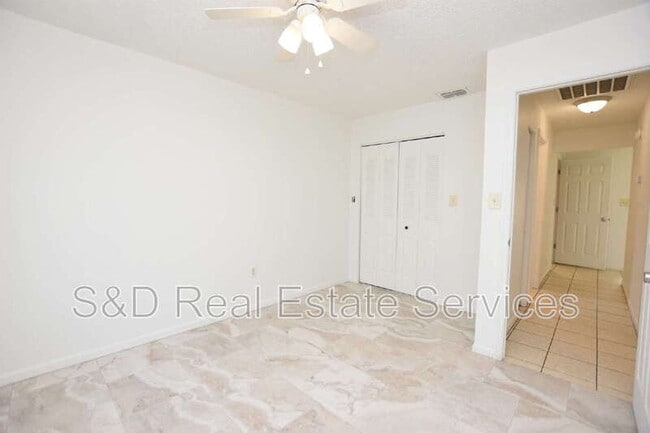 Building Photo - 1019 Buccaneer Dr