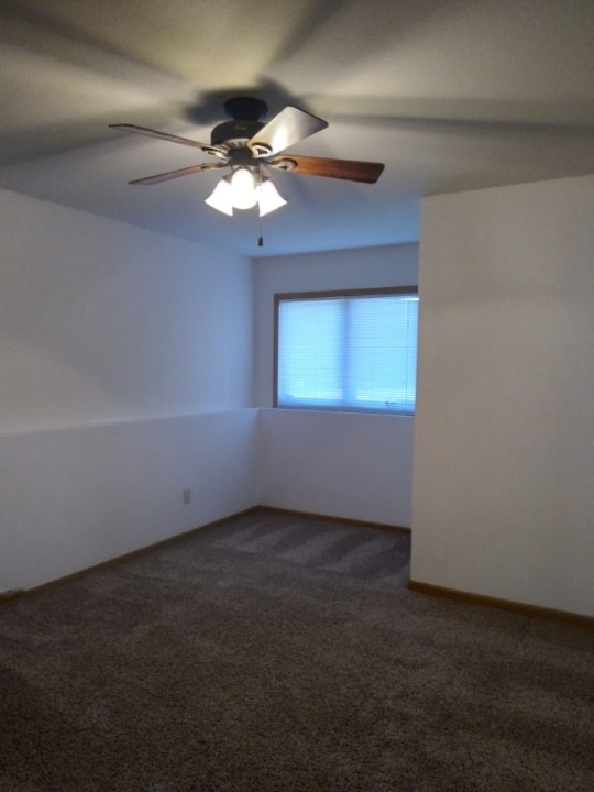 Bedroom - 146 Erin Ct